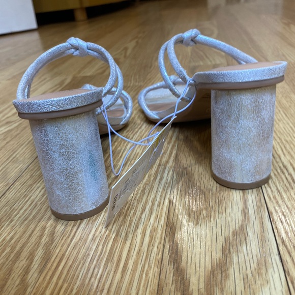 Chrome🖤 knot chunky square toe chunky heels NWT - Picture 8 of 15